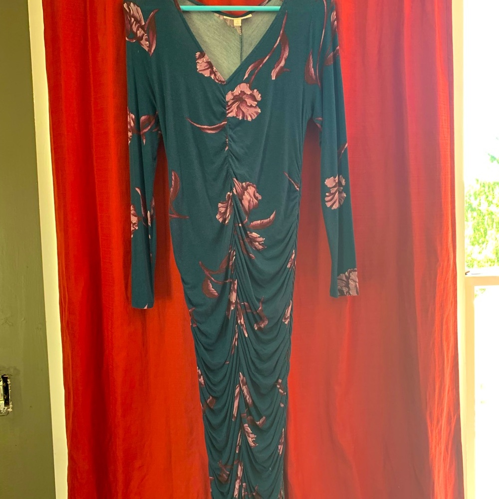 Jessica Simpson maternity dress